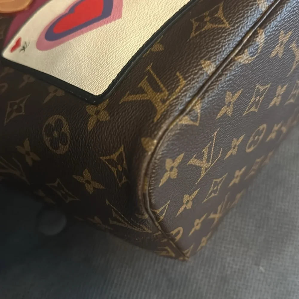Louis Vuitton Neverfull MM. Limited edition from Cruse 2020 Game On Collection - Picture 8 of 12